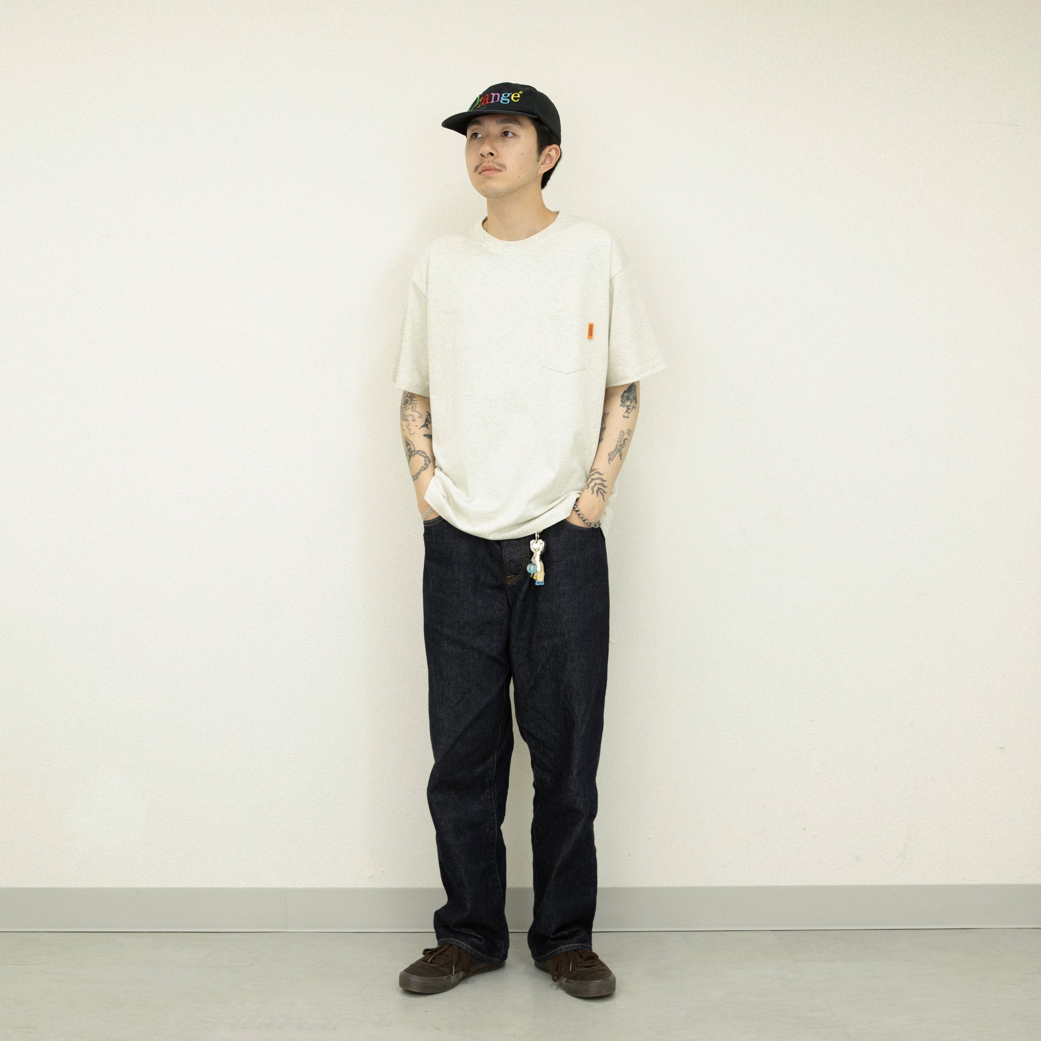 UO LOGO BACK PT TEE【U2523209-B】