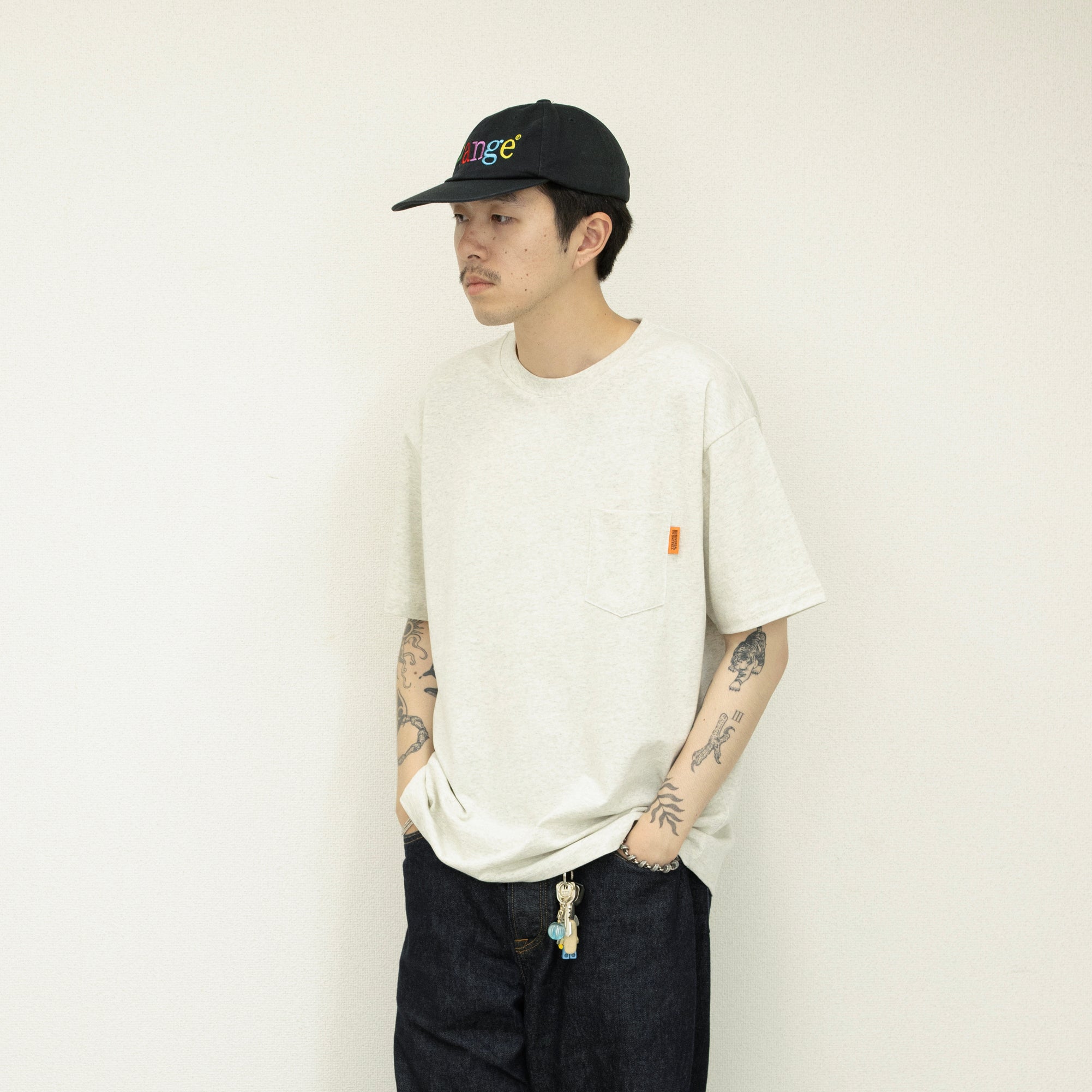 UO LOGO BACK PT TEE【U2523209-B】