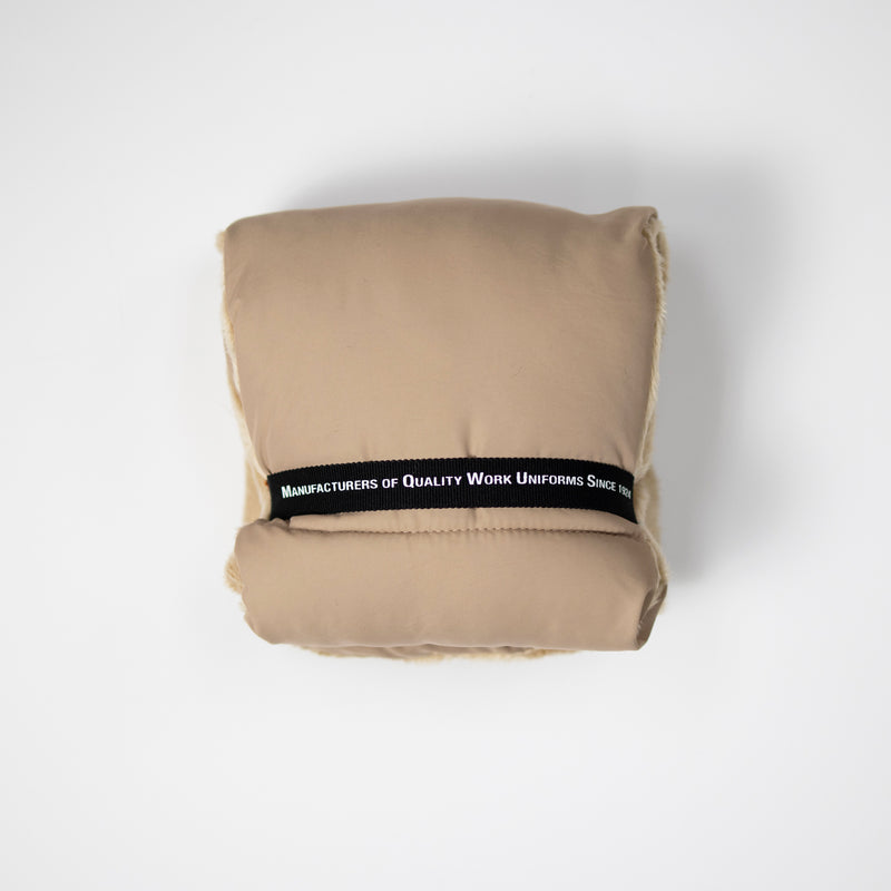 UOタフタ中綿マフラー【M1030】